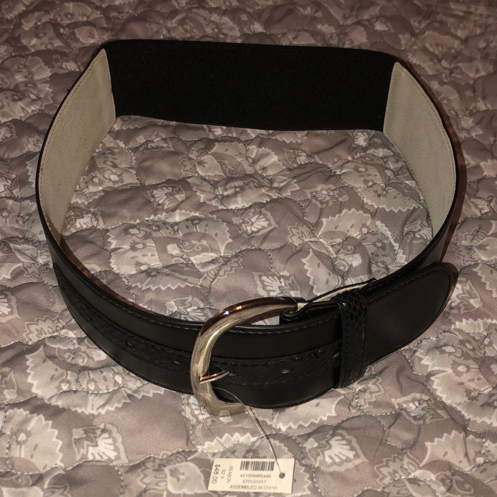 White House Black Market wide belt